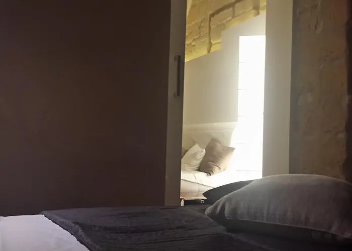 Corte Dei Taralli לינה וארוחת בוקר לצ'ה