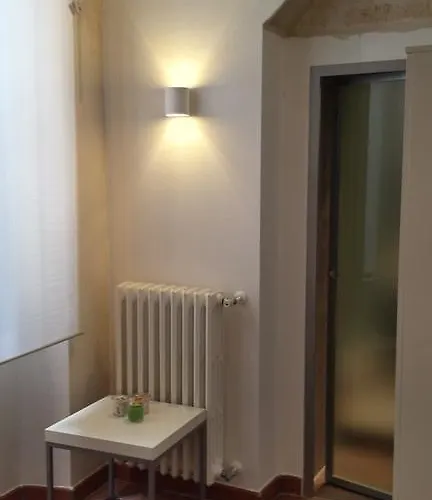 לינה וארוחת בוקר Corte Dei Taralli 4*